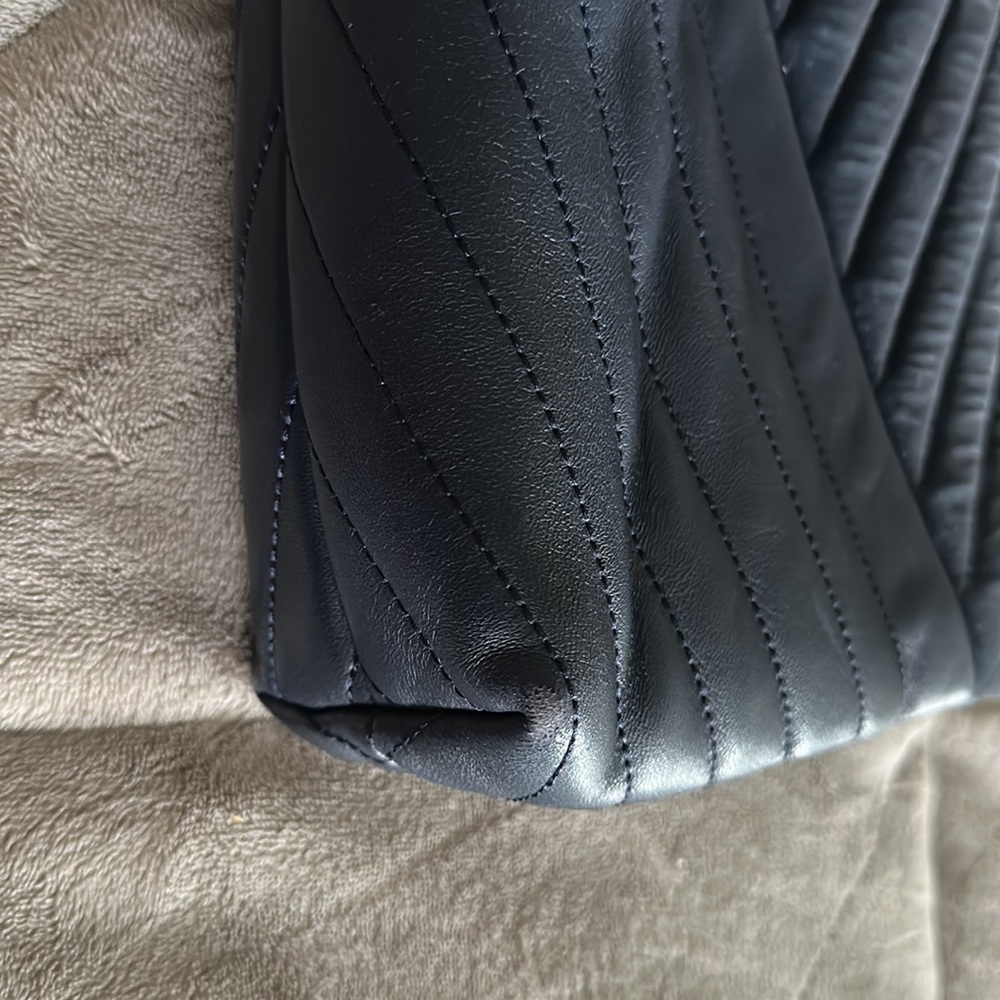 Tory Burch Kira chevron convertible - Picture 11 of 13